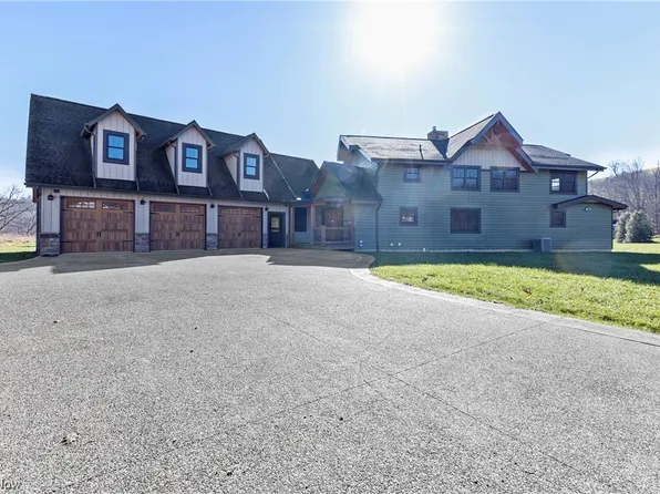 485 Dry Ridge Rd, Cameron, WV 26033