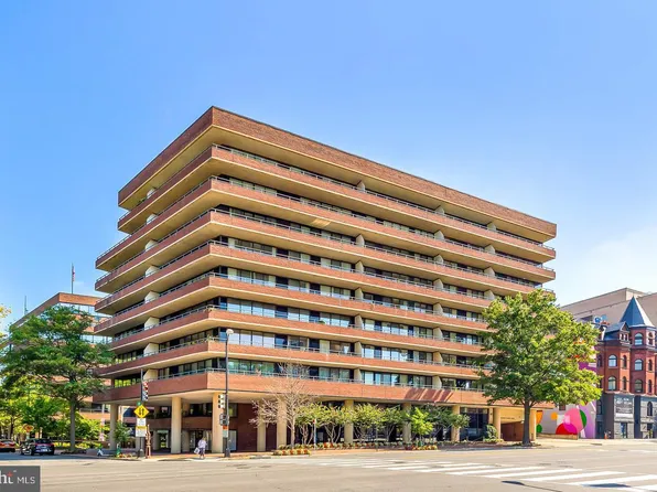 2555 Pennsylvania Ave NW APT 417, Washington, DC 20037