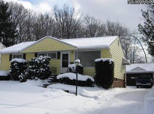 2703 Dellwood Dr, Parma, OH 44134