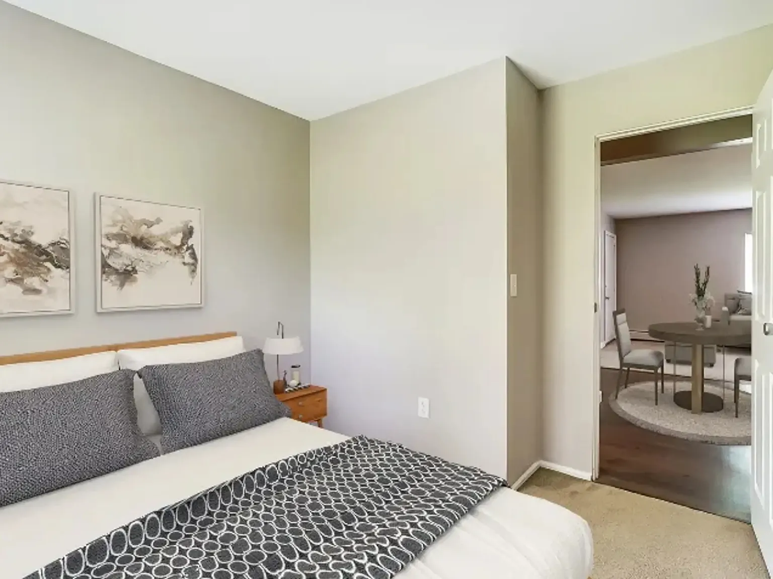 Chelsea Garden Apartments — Photo 3