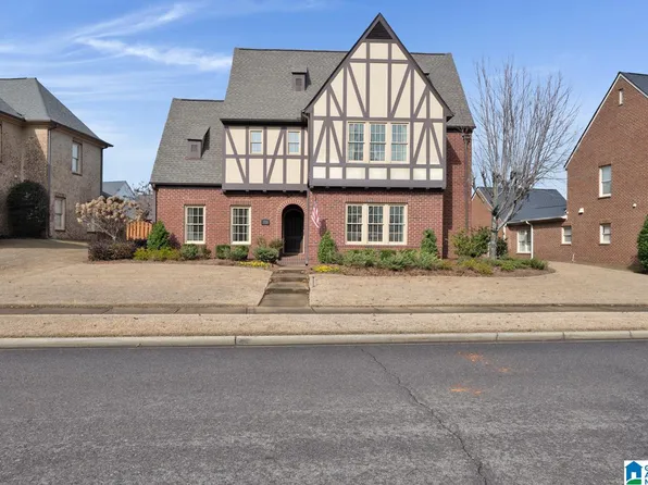 2221 Ross Ave, Hoover, AL 35226