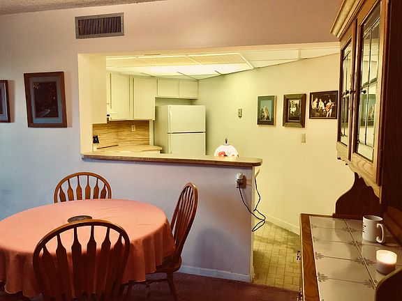 4th image of 9423 Fontainebleau Blvd APT 104