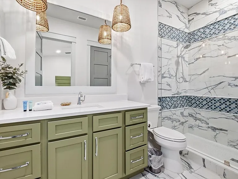 8320 Surf Dr — Photo 42
