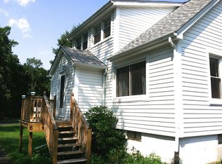 6 Muddle Ln, Newburgh, NY 12550