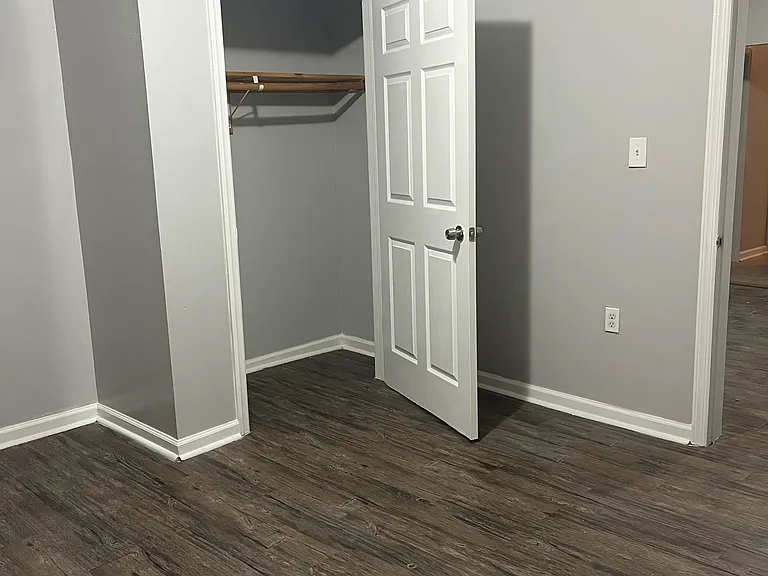 23 Gladstone Ave #1 — Photo 10