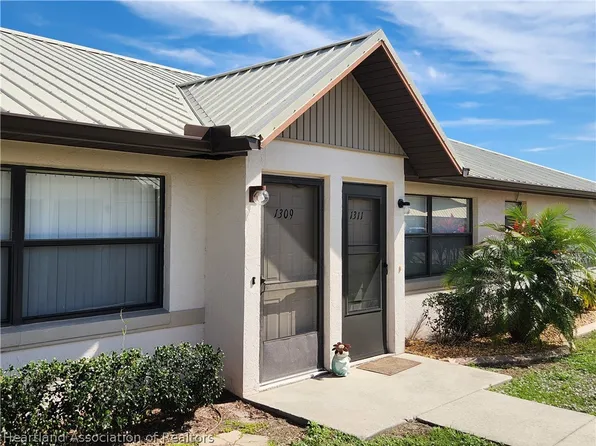 1309 Villaway W, Sebring, FL 33876