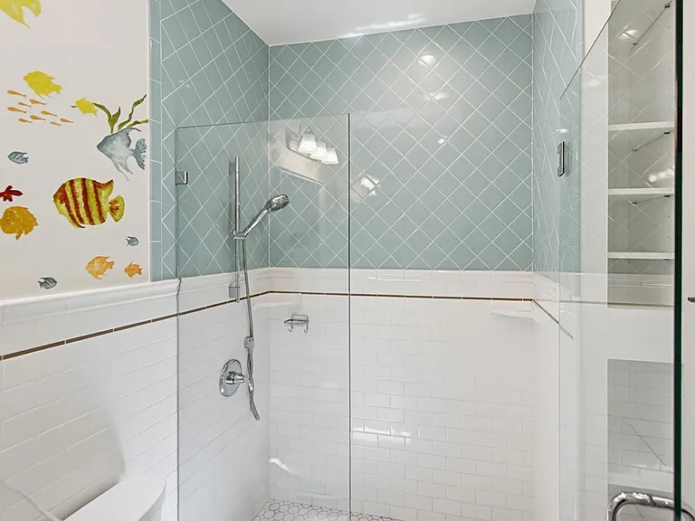 464 C Ave — Photo 20