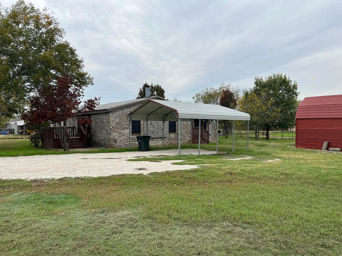 Building Photo - 4521 Wagon Wheel Rd