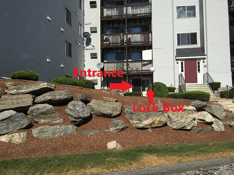 11 Gibbs St #C34 — Photo 1
