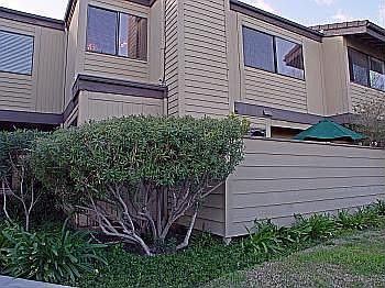 1st image of 27064 Crossglade Ave Unit 4