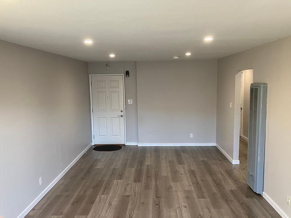 1st image of 231 Price St
