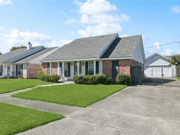 4732 Red Oak Dr, Marrero, LA 70072