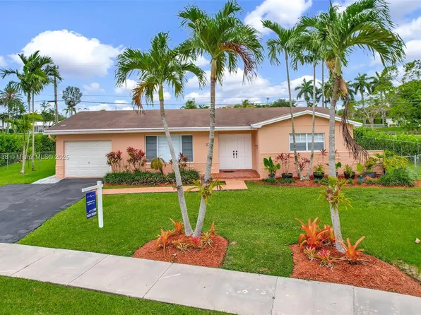 8790 SW 84th St, Miami, FL 33173