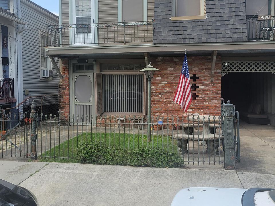 1st image of 421 1/2 Seguin St