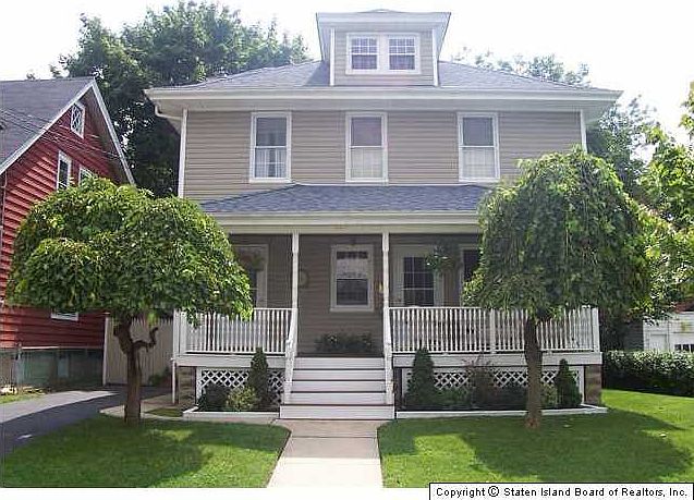 1st image of 297 Decker Ave