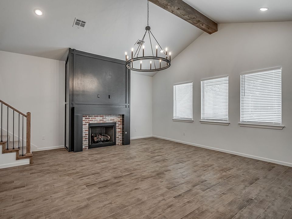 1st image of 8322 Robin Way