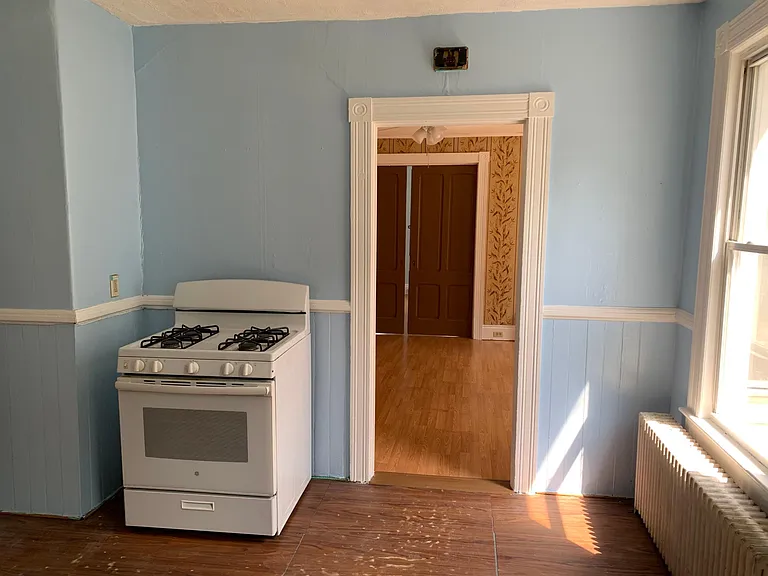 198 Jackson St #2 — Photo 20