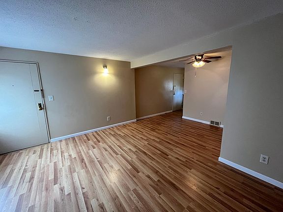 5th image of 145 Chestnut St APT A2