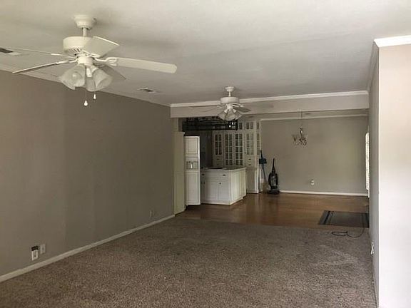 5th image of 607 S Fannin St