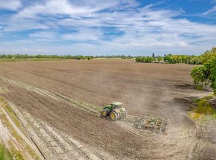 20660 Old River Rd, West Sacramento, CA 95691