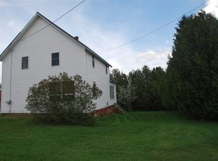 212 Cliff St, Mohawk, MI 49950