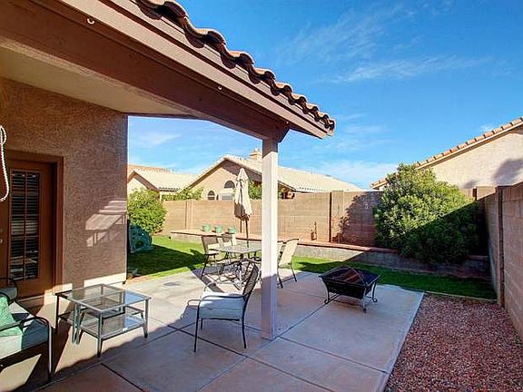 4th image of 8952 W Tierra Buena Ln