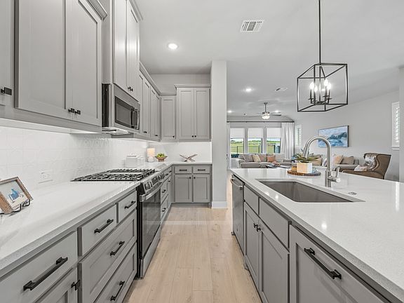 2nd image of 2102 Clearwater Way