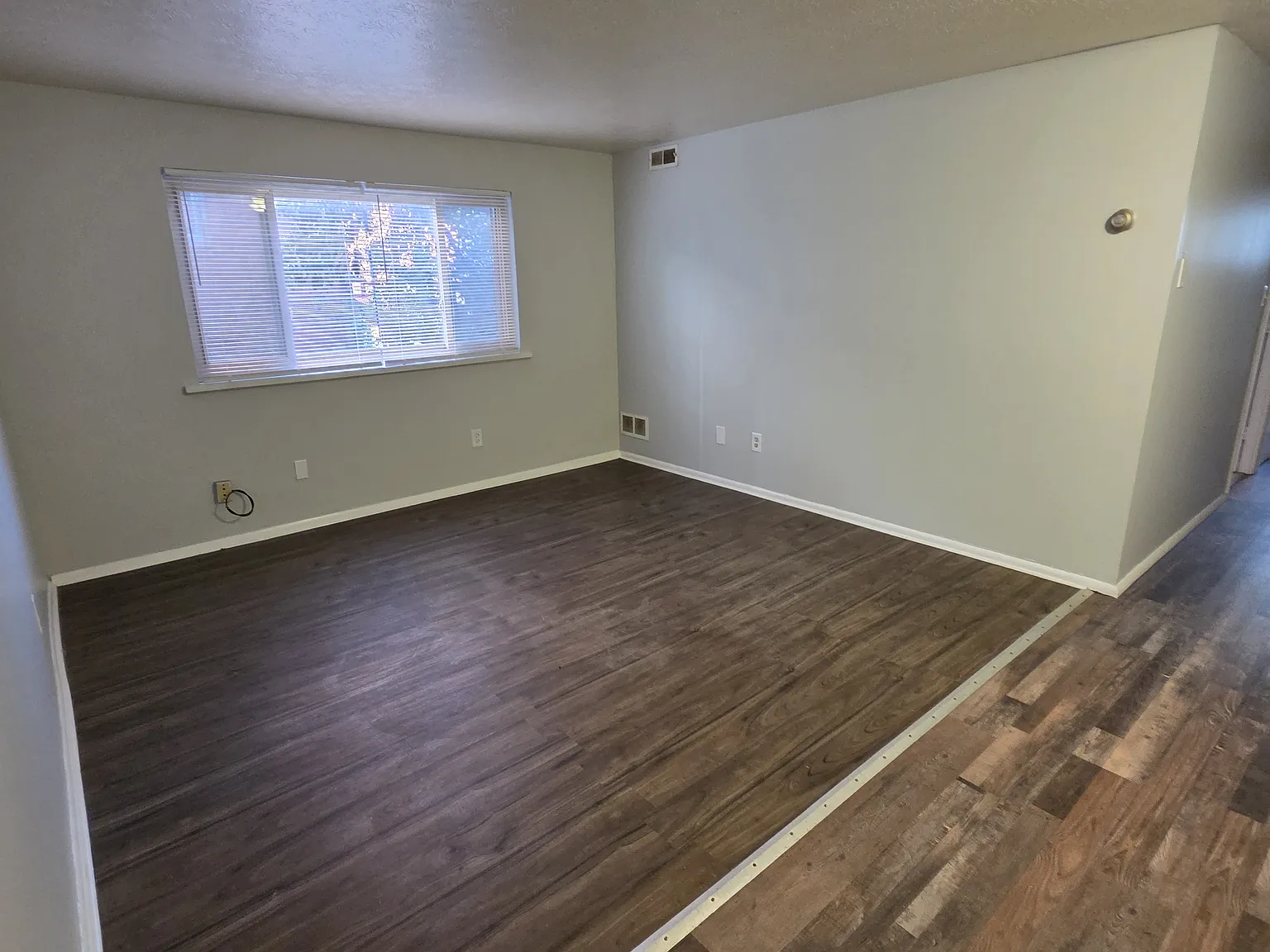 2 bed, 660 sqft, $845 — Photo 3