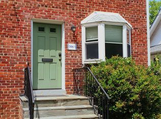306 1/2 E Del Ray Ave #1, Alexandria, VA 22301