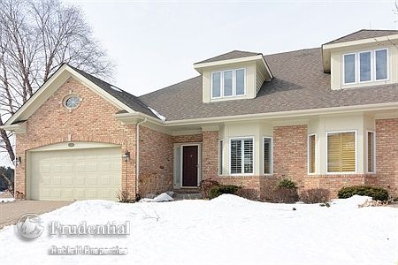 1st image of 801 Pinegrove Ct