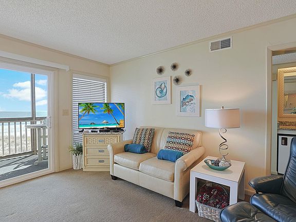 2nd image of 2601 S Ocean Blvd. #206