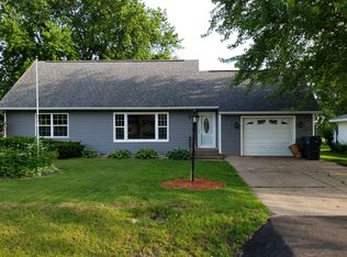 1300 E 14th St, Marshfield, WI 54449