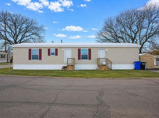 1906 Hawk Dr, Kalamazoo, MI 49008