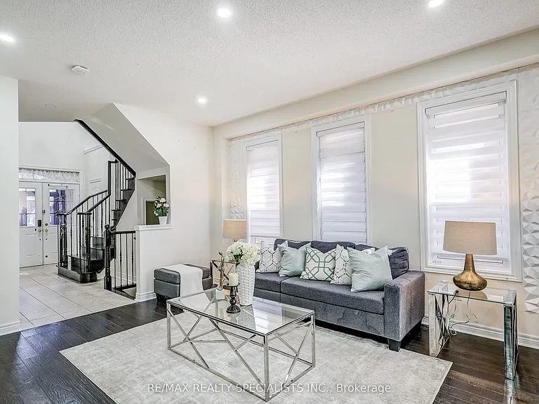 18 Rogers Trl — Photo 7