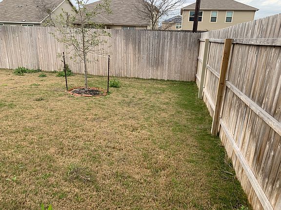 3rd image of 7119 Magnolia Blf
