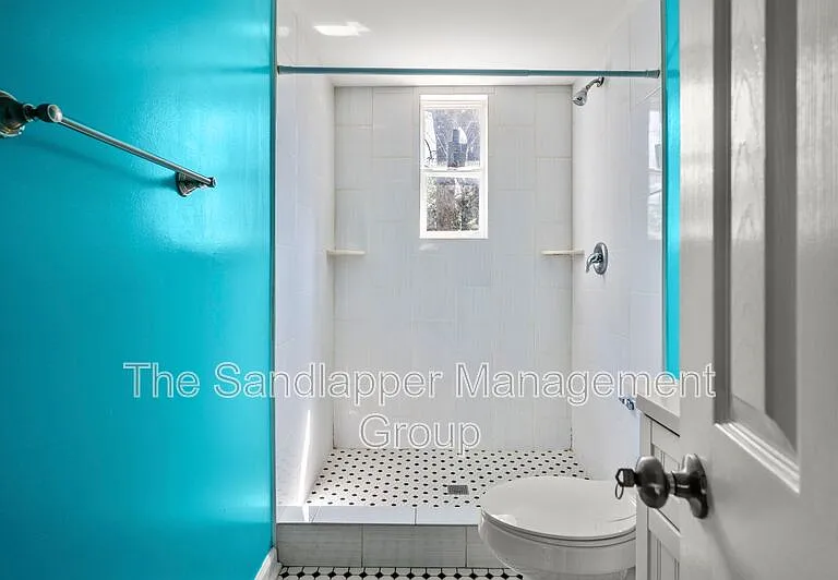2169 Eleanor Dr #B — Photo 6