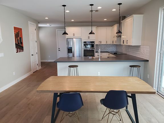 3rd image of 3910 E Earll Dr