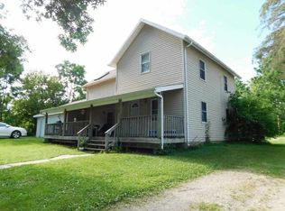 413 Mason Ave, Scales Mound, IL 61075