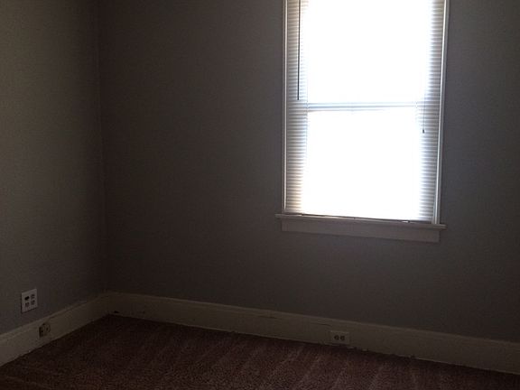1ST BEDROOM