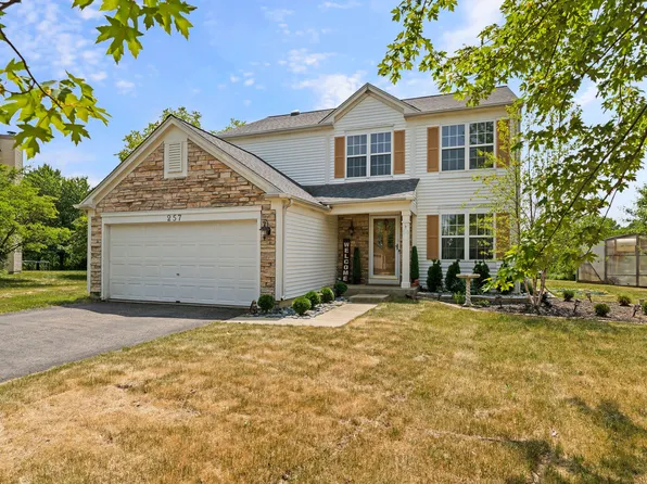 257 Indian Ridge Ln, Lake Villa, IL 60046