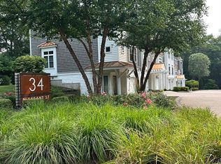 34 Pleasant St #107, Foxboro, MA 02035