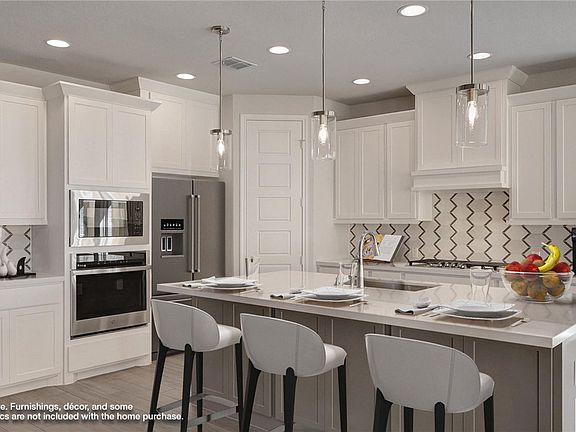 2nd image of 4103 Augusta Cir