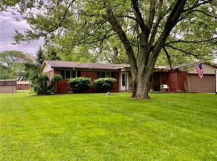 8625 N Ricks Dr W, McCordsville, IN 46055