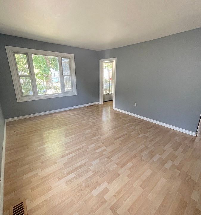 1411 Labadie Rd, Windsor, ON N8Y 4H2 Zillow