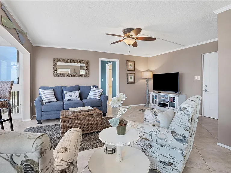 1255 Tarpon Center Dr #501 — Photo 6