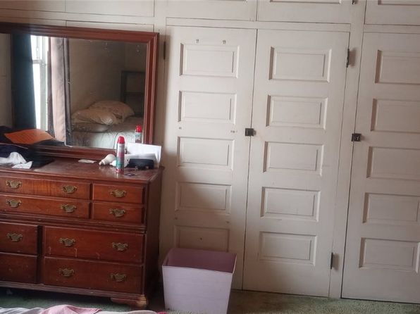 301 S Ligonier St, Derry, PA 15627