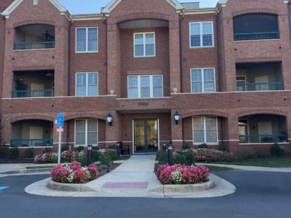7065 Heritage Hunt Dr APT 110, Gainesville, VA 20155