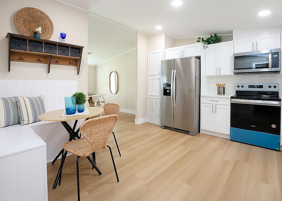 1st image of 11296 Rexmere Blvd #3-8INV