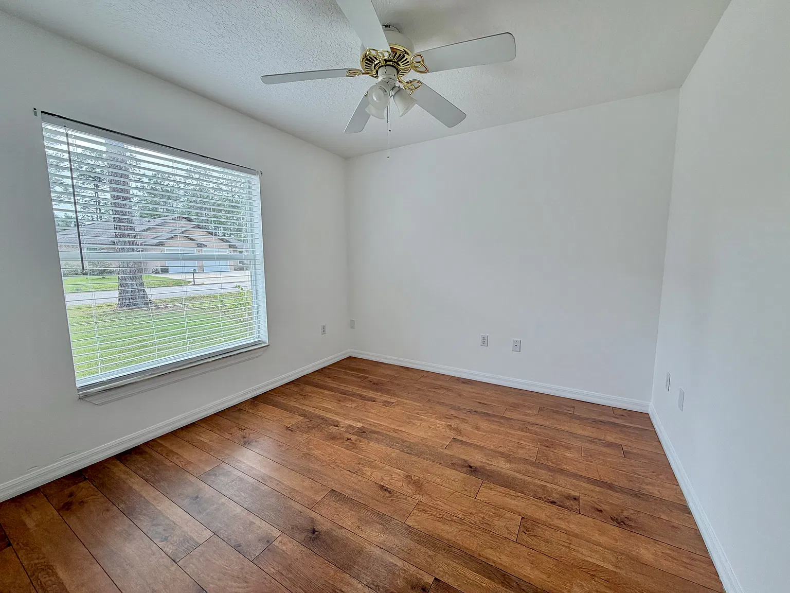 3 bed, 1224 sqft, $1,600 — Photo 3