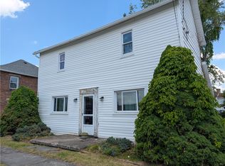 216 Wayne St, Roscoe, PA 15477